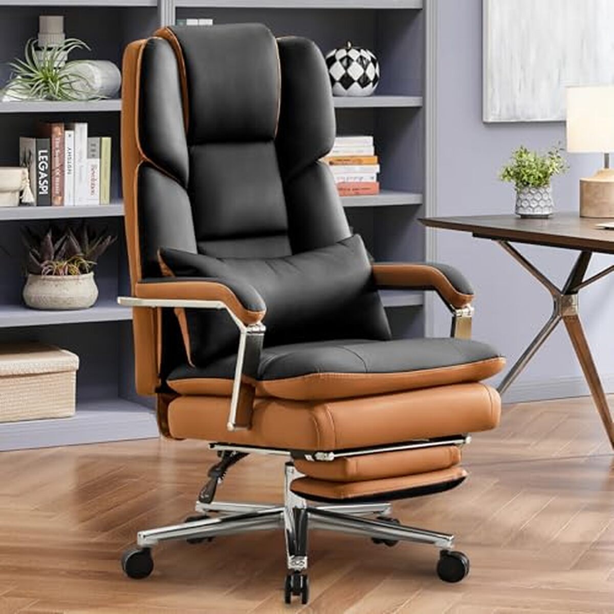 Test du fauteuil de direction Ckaff avec repose-pieds ergonomique