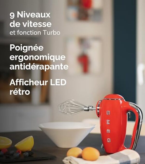 Découvrez le test du batteur électrique Smeg HMF01CREU : un appareil alliant puissance et polyvalence pour toutes vos préparations culinaires.