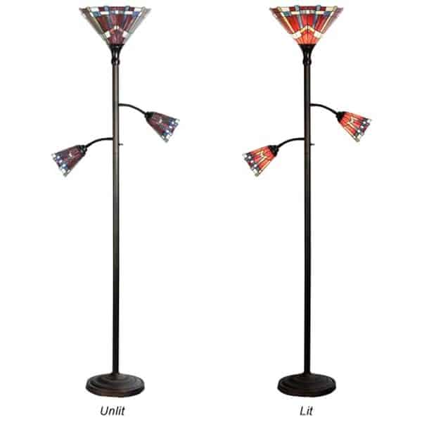 Découvrez le lampadaire Tiffany Bieye L30835 : un luminaire de style Tiffany parfait pour la lecture et la décoration d'intérieur. Design élégant, qualité supérieure. 