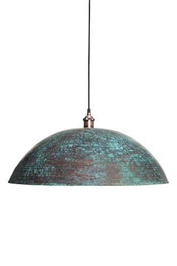 Découvrez notre avis complet sur l'abat-jour plafond Céramès Sandia Verde XL en cuivre : design, qualité et performance pour votre intérieur.