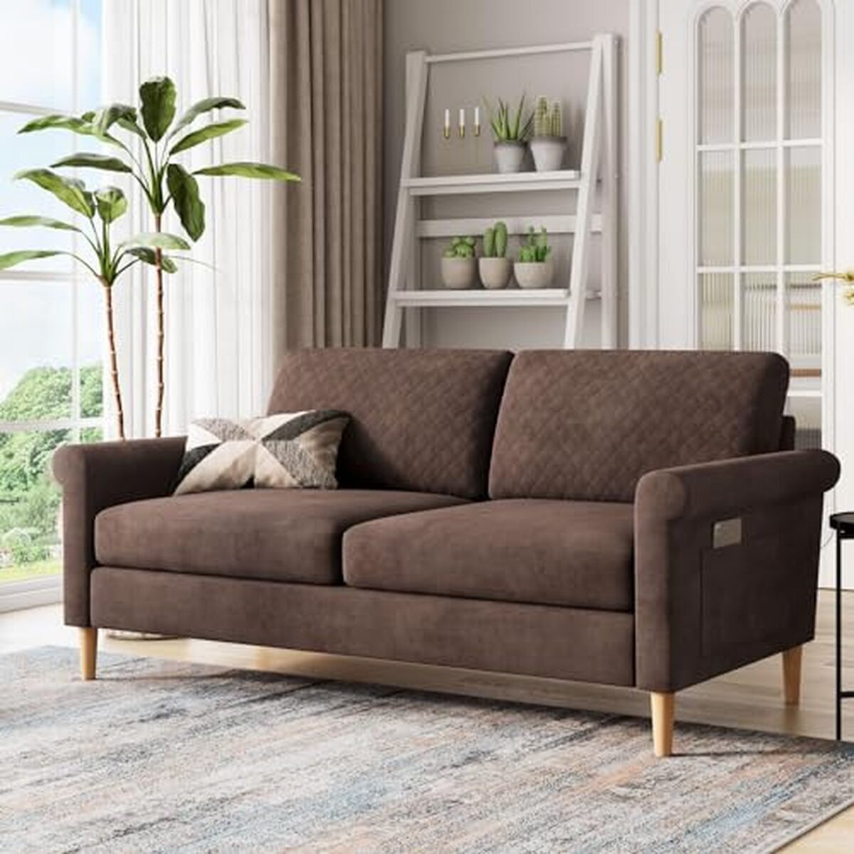 Test du canapé 2 places velours brun Vesgantti : le style scandinave en compact