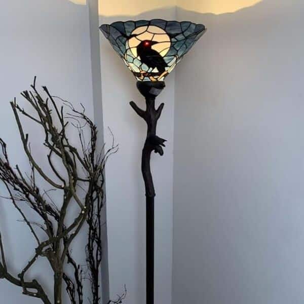 Découvrez l'avis complet sur le lampadaire bieye L30959 avec son style tiffany intemporel. Élégance, qualité et ambiance chaleureuse pour votre décoration d'intérieur.